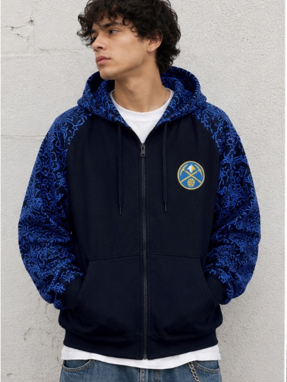 Y2K Adidas Denver Nuggets full zip hoodie, Denver
Nuggets logo on chest & back